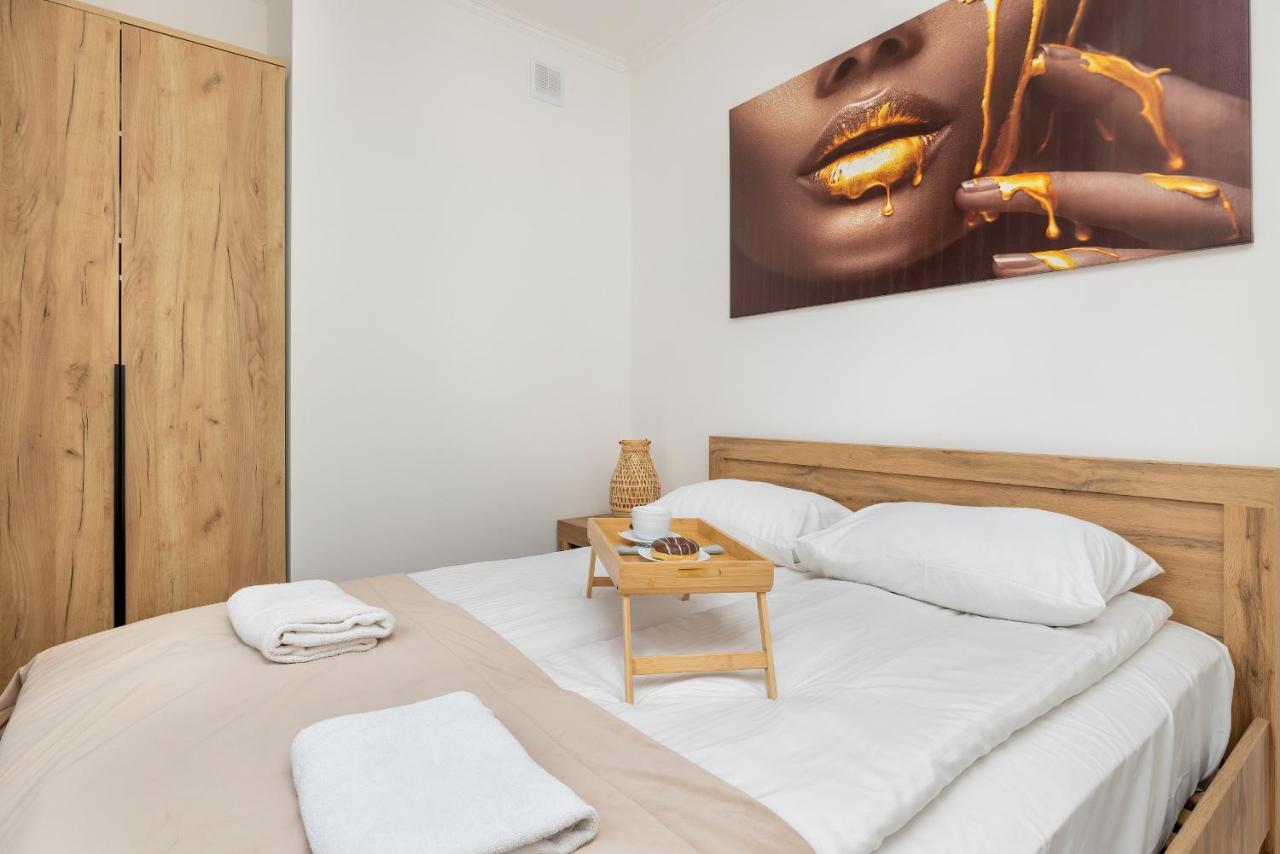 Beautiful One Bedroom Apartment Zamkowa By Rent Like Home Gdansk Dış mekan fotoğraf